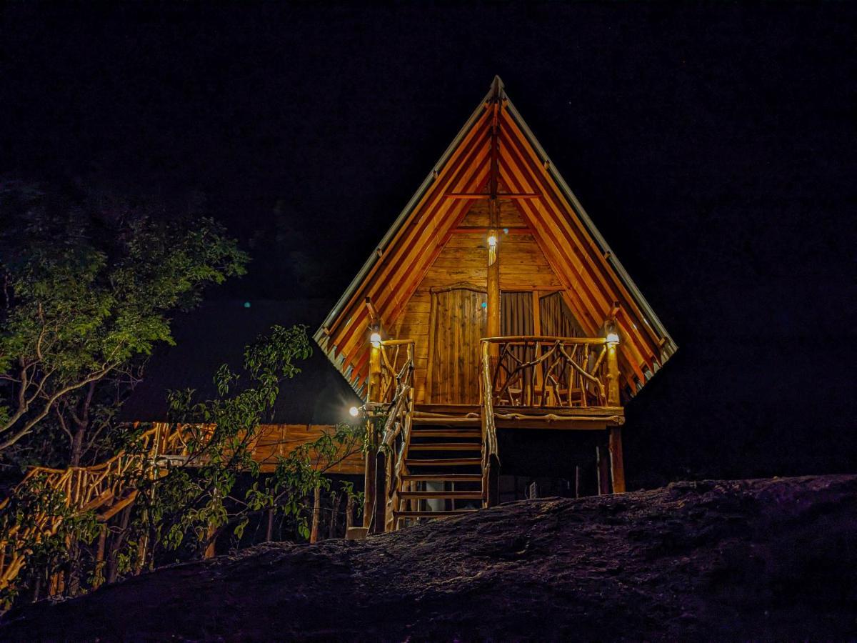 Wooden Cabana Sigiriya Dış mekan fotoğraf